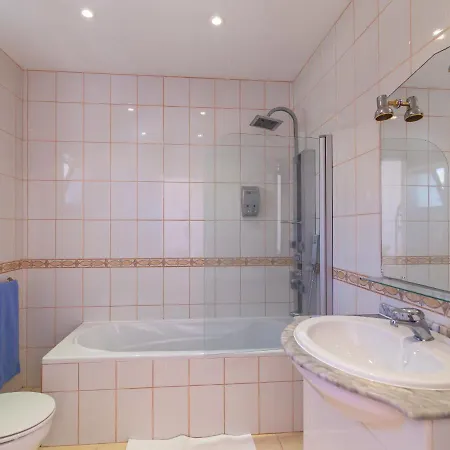 Rosa By Interhome Villa *